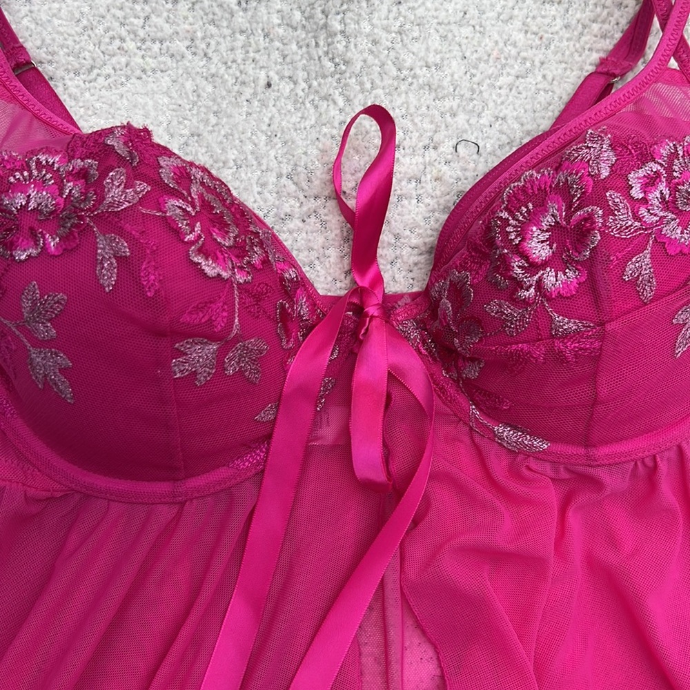 Maidenform Fuchsia Baby Doll Lingerie Bra Nightie, SZ M - Picture 5 of 6